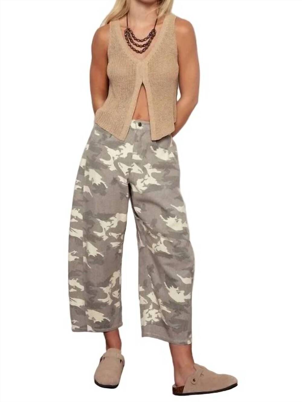 NEW URBAN DAIZY boho western barrel jeans in camo